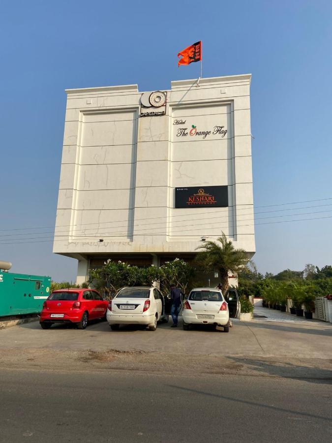 Hotel The Orange Flag Аурангабад Екстериор снимка