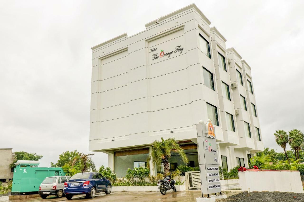 Hotel The Orange Flag Аурангабад Екстериор снимка
